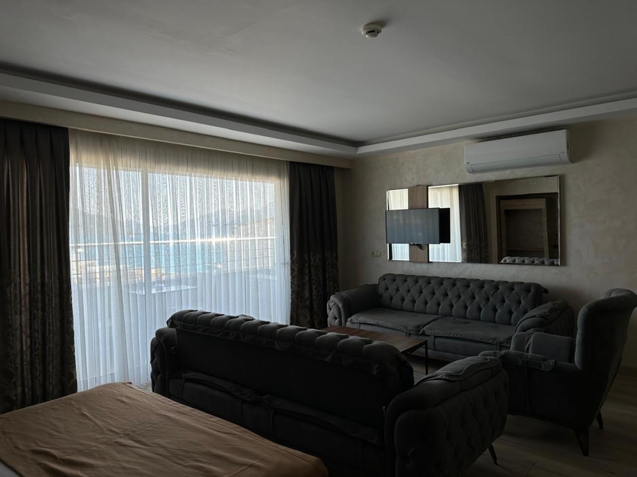 Point Beach Hotel Marmaris Exteriör bild